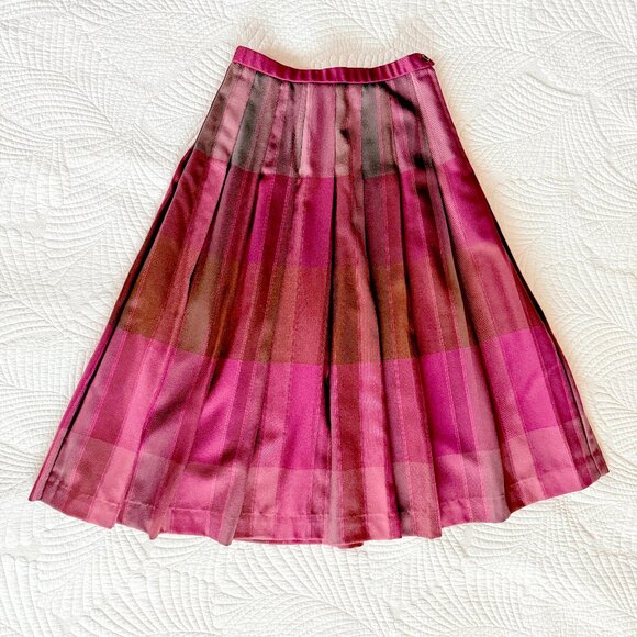 Vintage Pendleton 100% Virgin Wool Magenta Plaid Pleated Midi Skirt Size 4 - Picture 11 of 14